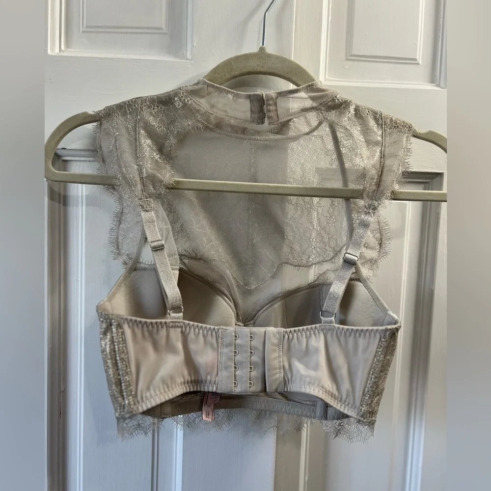 🆕 Victoria's Secret Dream Angels High Neck Chatilly Lace Demi Bra 32DD - Picture 6 of 8